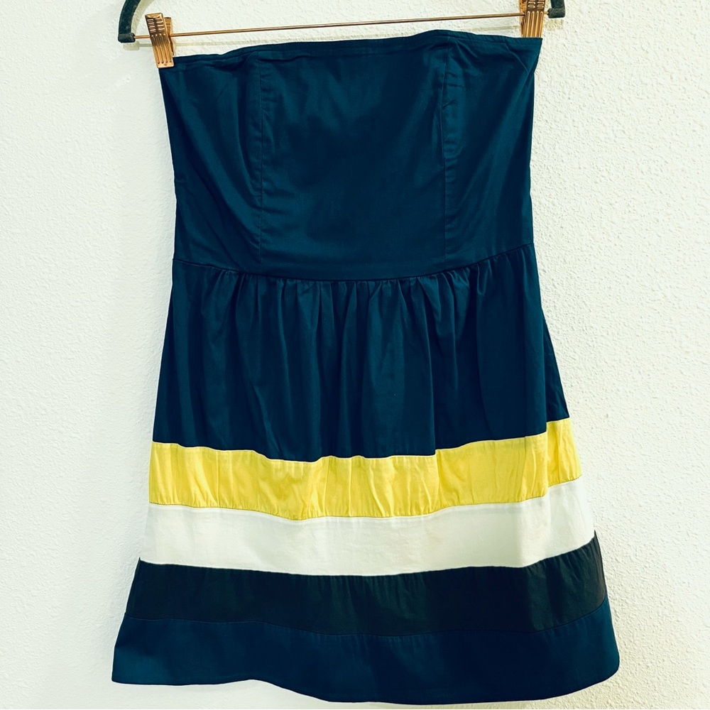 Kimchi Blue by Urban Outfitters strapless blue cotton dress. Size Medium
